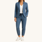 Monique | Modern Elegance in a Comfortable Outfit