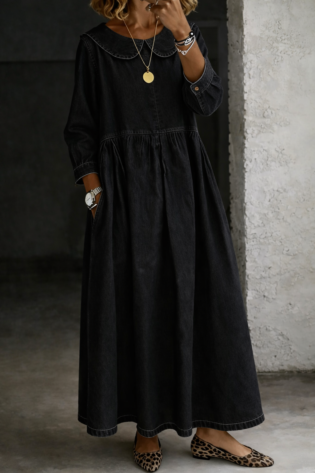 Clara | Robe en jean à col Claudine