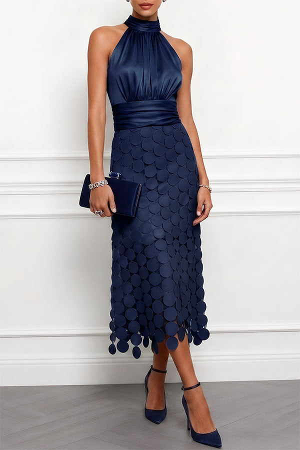 Alva | Robe midi texturée à licou pour occasions spéciales